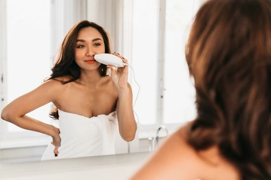 IPL Ontharingsapparaat - Lichtontharing - Hair Removal - Haar Verwijderaar - Ontharingslaser - |Epilator - 300.000 flitsen | RTL Lekker in je vel Perfect Skin IPL Ontharingsapparaat - Lichtontharing - Hair Removal - Haar Verwijderaar - Ontharingslaser - |Epilator - 300.000 Flitsen | RTL Lekker In Je Vel -Philips winkel 550x366 60