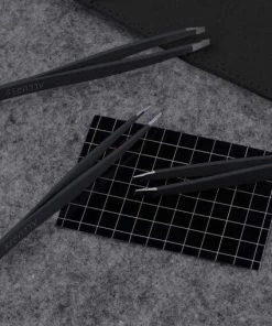 Allures Epileer Pincet - Slanted - Epileren - Beauty - Zwart - RVS -Philips winkel 550x509 2