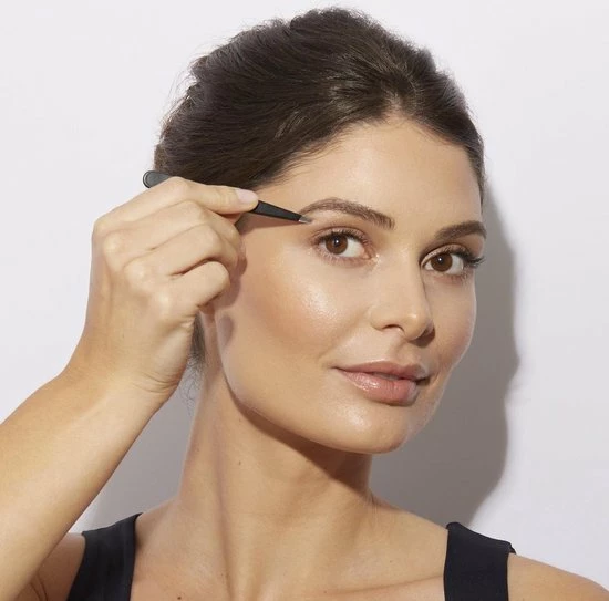 Christian Deluxe - Epileer pincet - Slant Tweezer - Dark Sky Christian Deluxe - Epileer Pincet - Slant Tweezer - Dark Sky -Philips winkel 550x543 1