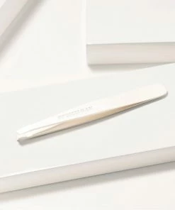 Tweezerman Slant Tweezer Pincet - Platinum - Studio Line Verpakking - 1 Stuk -Philips winkel 550x550 1130