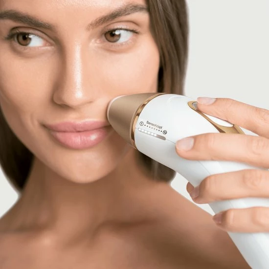 Braun Silk?expert Pro 5 PL5387 - Laatste Generatie IPL Voor Vrouwen En Mannen, Ontharingsapparaat Voor Blijvend Zichtbare Ontharing Thuis, Wit/Goud, Met Etui, Breed Hoofd, Twee Precisiehoofden En Venus Scheermesje 10 Braun Silk?expert Pro 5 PL5387 - Laatste Generatie IPL Voor Vrouwen En Mannen, Ontharingsapparaat Voor Blijvend Zichtbare Ontharing Thuis, Wit/Goud, Met Etui, Breed Hoofd, Twee Precisiehoofden En Venus Scheermesje - Afbeelding 10